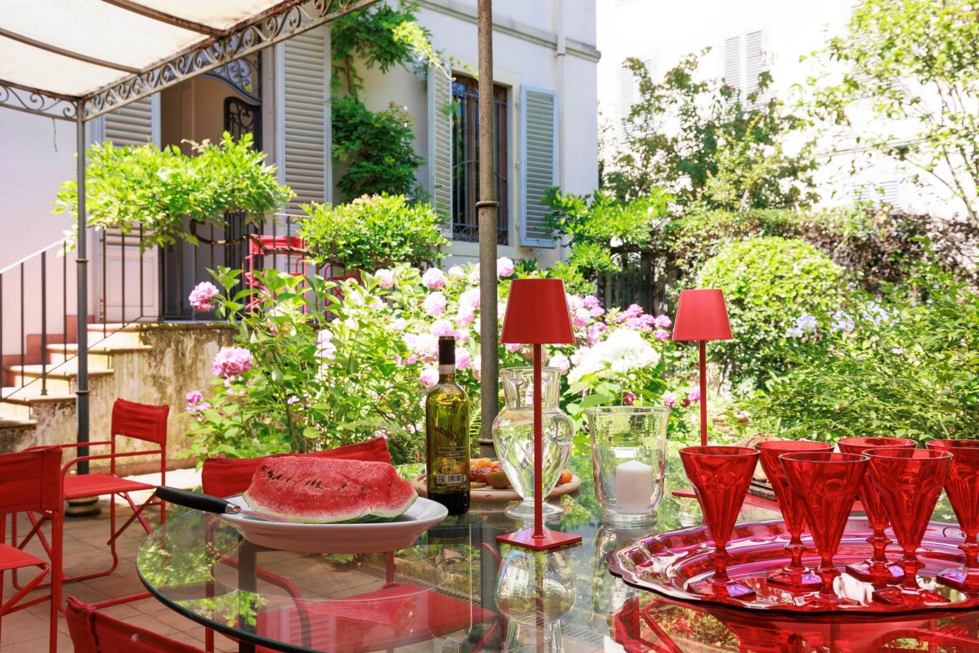 Florence Huge Apartment With Private Garden المظهر الخارجي الصورة