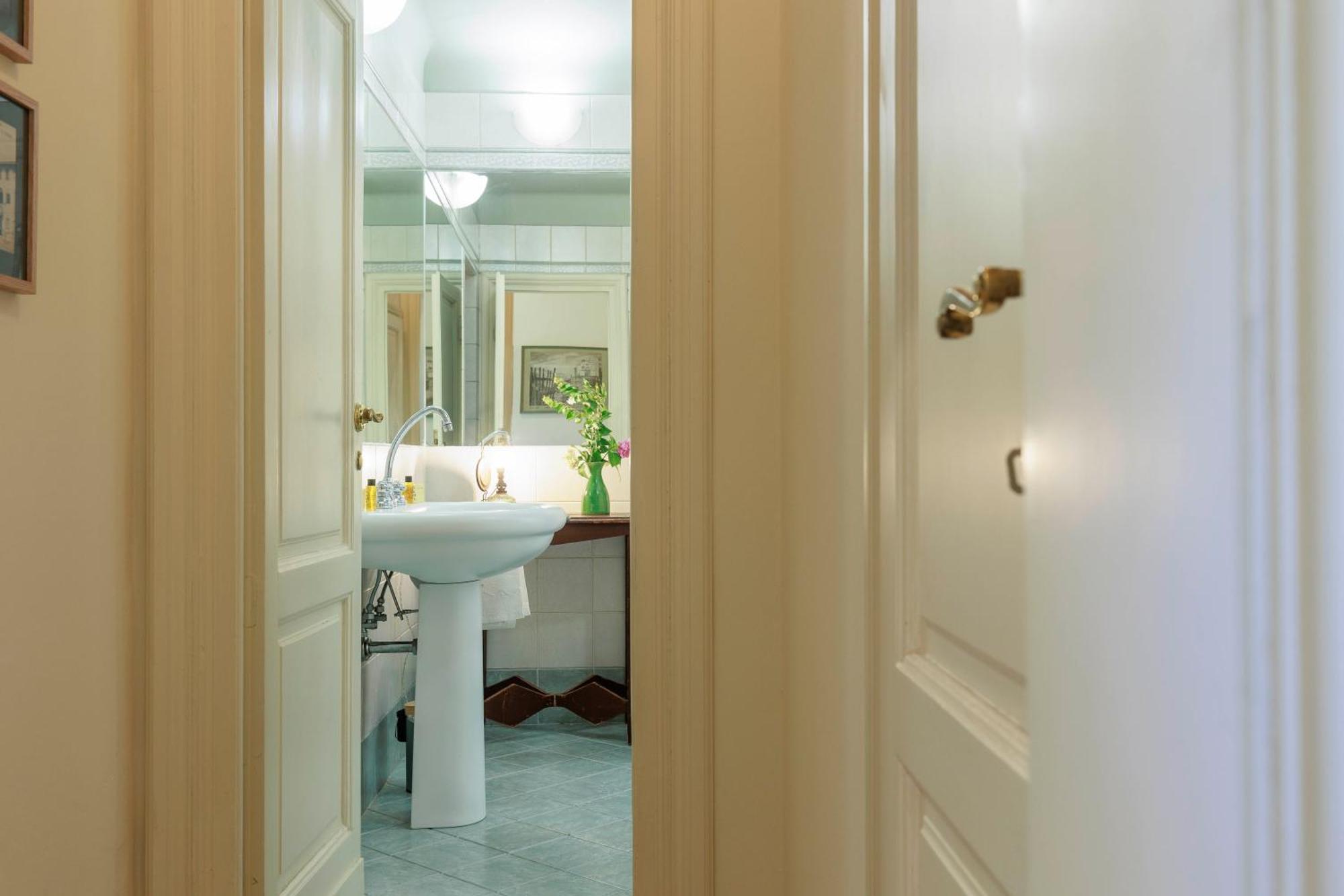 Florence Huge Apartment With Private Garden المظهر الخارجي الصورة