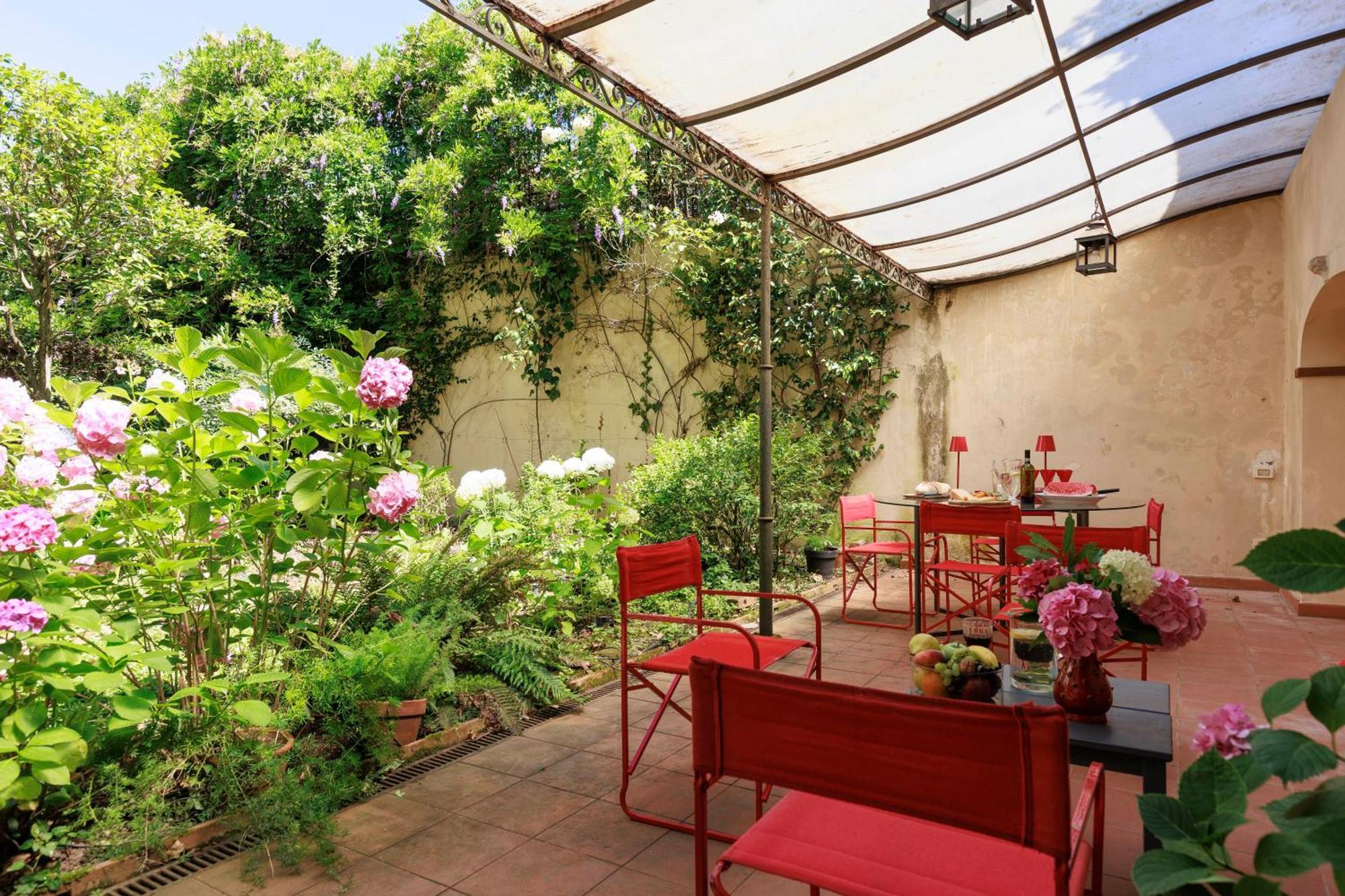 Florence Huge Apartment With Private Garden المظهر الخارجي الصورة