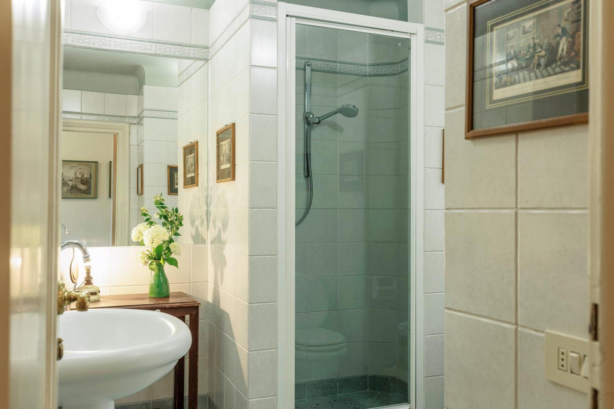 Florence Huge Apartment With Private Garden المظهر الخارجي الصورة